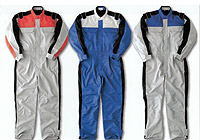 静電気・帯電を防止させるつなぎ服